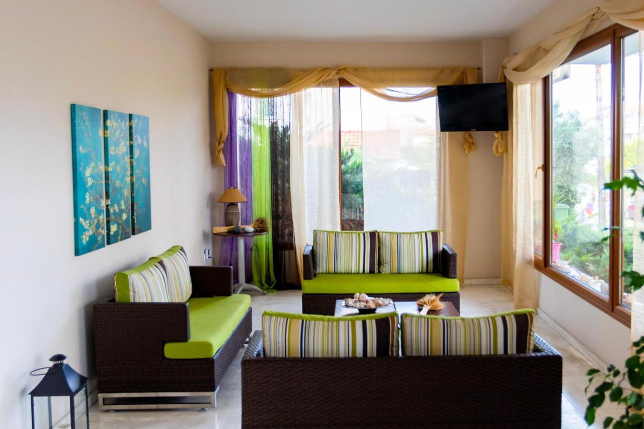 Dimitria Hotel